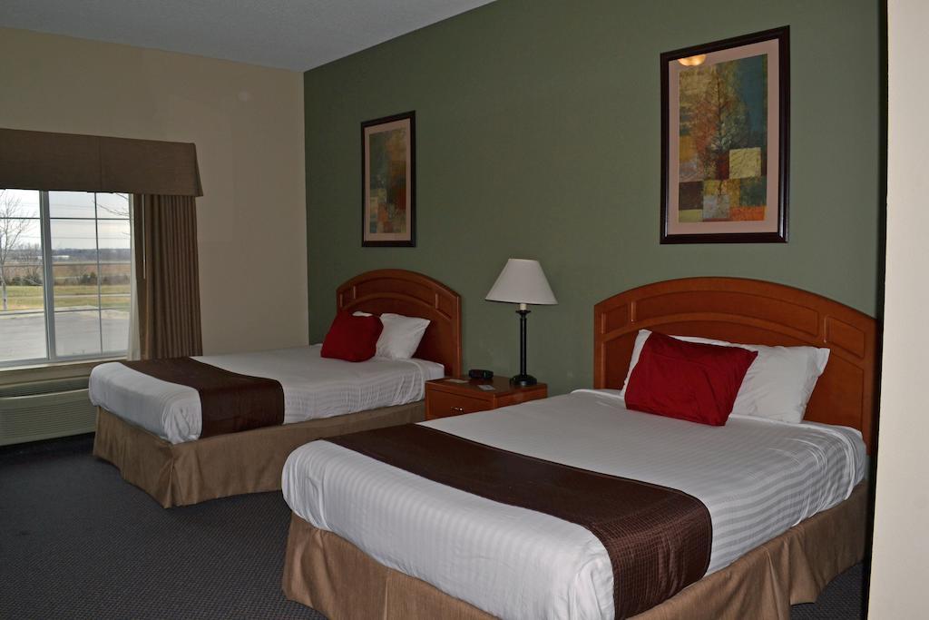 Paola Inn And Suites Zimmer foto